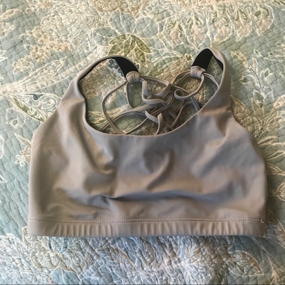 Onzie Other - Onzie strappy bra M/L
